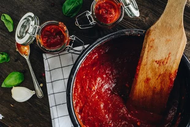 Najlepszy sos pomidorowy do pizzy, który zachwyci Twoje kubki smakowe Najlepszy sos pomidorowy do pizzy, który zachwyci Twoje kubki smakowe